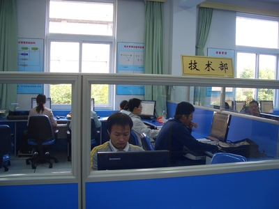 数据深渊的炼金术 探访影子工厂的计算核心